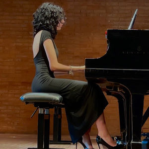 Meet your Posher, Chiara